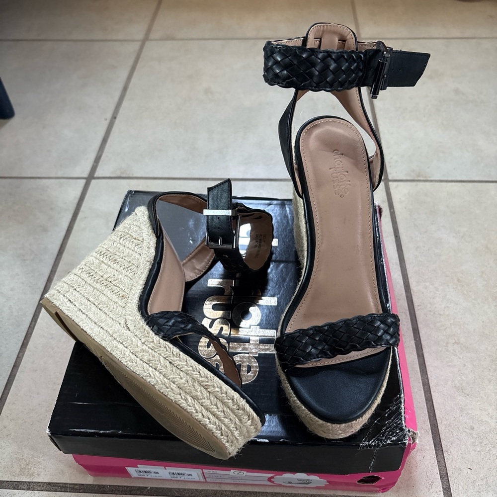 Charlotte Russe Black Braided Espadrille Wedges